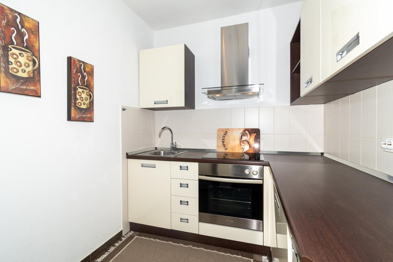 Trstenik Beach Apartment Spalato Esterno foto
